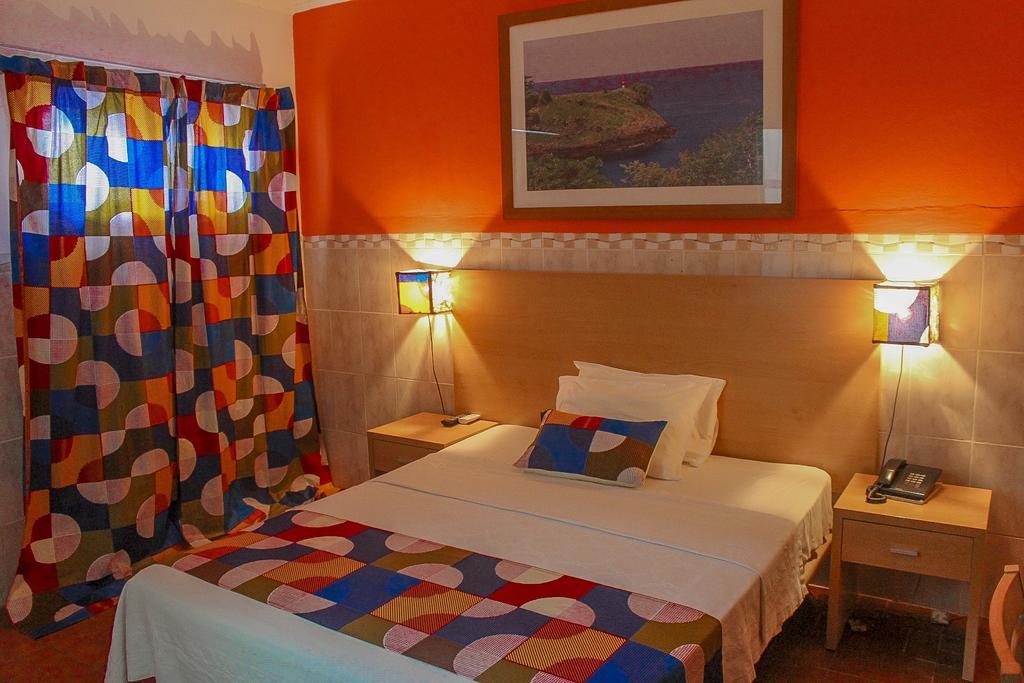 Hotel Avenida Sao Tome Eksteriør billede